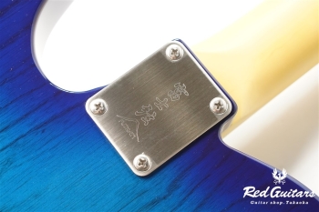 Neo Classic NTE10MAH - See-Thru Blue Burst